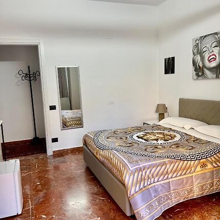 Rooms Lungomare Кротоне Екстер'єр фото